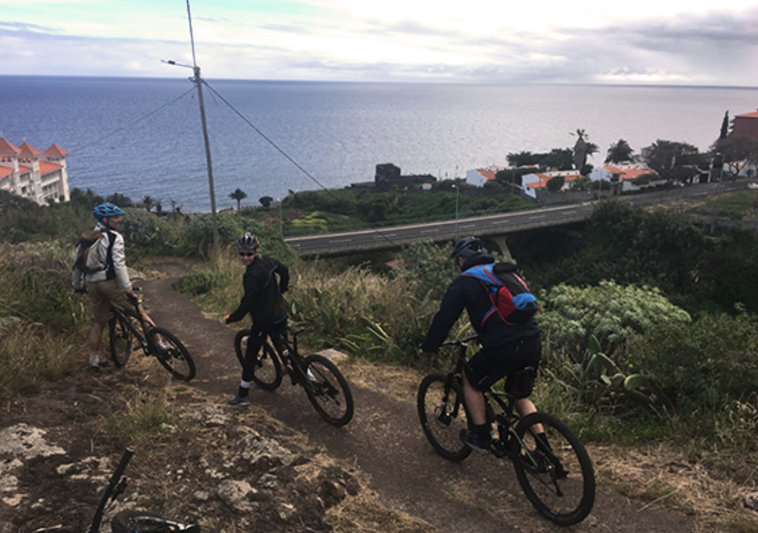 biker tourists